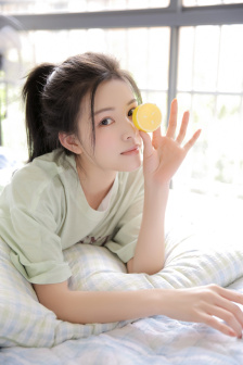 ai一键擦衣服软件